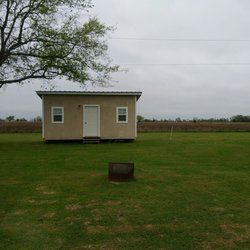 Yellow Rose RV Park - Cabin Rental
