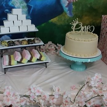 P N Rice Cake House - first birthday party display, complete with rice cakes - Asian Fusion Near Me - Atlanta, Georgia P N Rice Cake House - first birthday party display, complete with rice cakes - Asian Fusion Near Me - Atlanta, Georgia