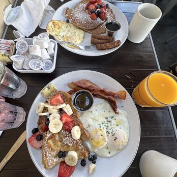 The Breakfast Bar - French Toast Combo Fluffy Cakes Combo - Breakfast & Brunch Near Me - Long Beach, California The Breakfast Bar - French Toast Combo Fluffy Cakes Combo - Breakfast & Brunch Near Me - Long Beach, California
