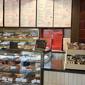 Good Doughnuts & Cafe - Penn Quarter - doughnut area - Cafes Near Me - Washington, DC, District of Columbia Good Doughnuts & Cafe - Penn Quarter - doughnut area - Cafes Near Me - Washington, DC, District of Columbia
