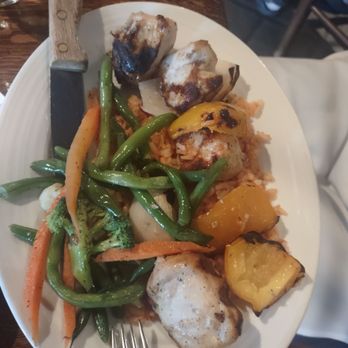 Aldar Bistro - Roasted chicken, veggies - Middle Eastern Near Me - Bala Cynwyd, Pennsylvania