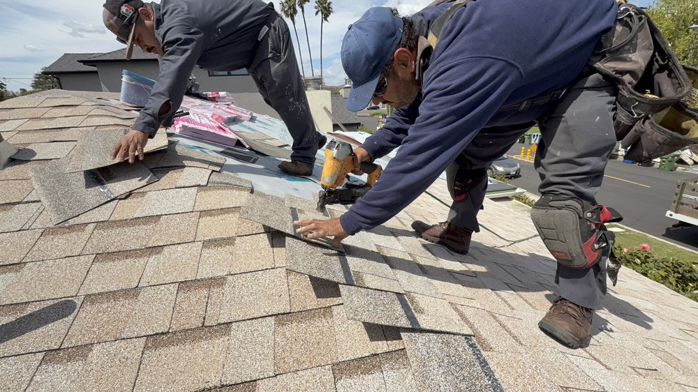 Slide of Hull Brothers Roofing