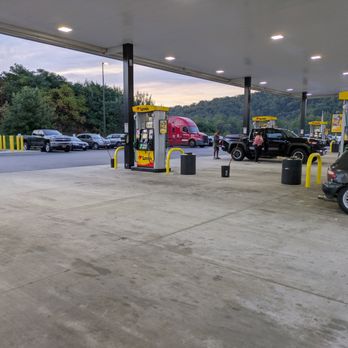 Love's Travel Stop - Love's Travel Stop, Staunton - Convenience Stores Near Me - Staunton, Virginia