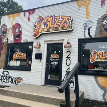 Gliz-Zs - Outside - Hot Dogs Near Me - Indianapolis, Indiana Gliz-Zs - Outside - Hot Dogs Near Me - Indianapolis, Indiana
