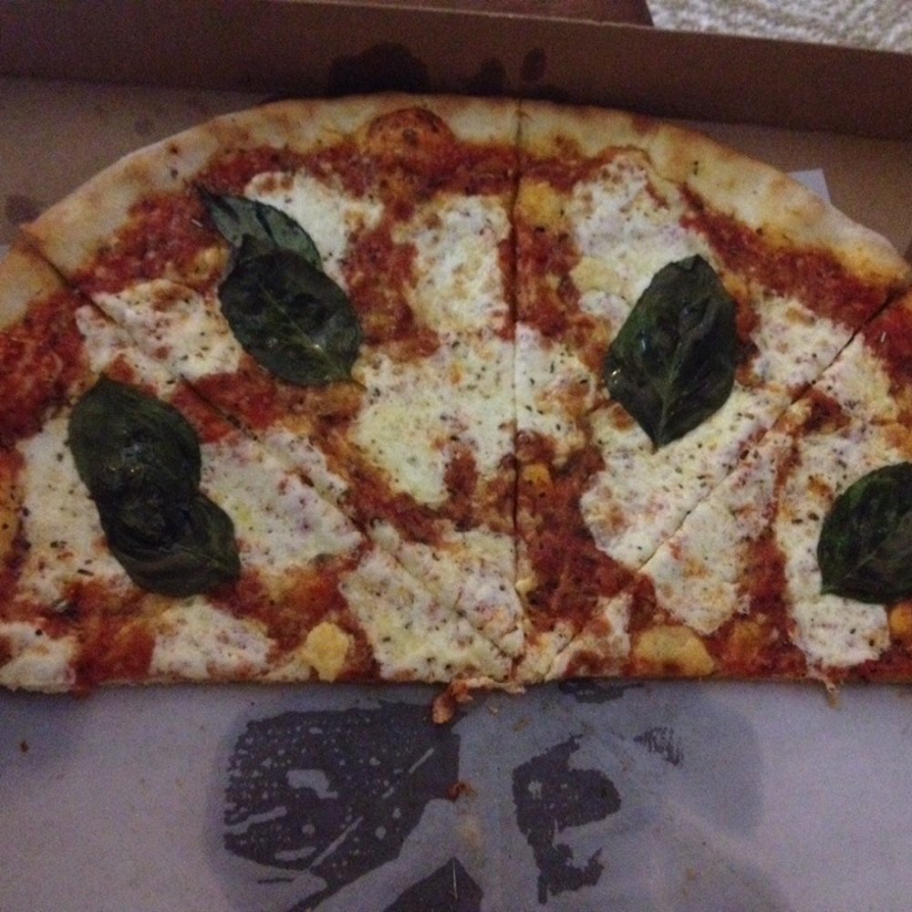 Louie's Pizza - A really good pizza! - Italian Near Me - Elmhurst, New York Louie's Pizza - A really good pizza! - Italian Near Me - Elmhurst, New York