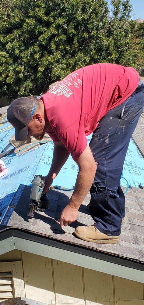 Slide of Three Clovers Roofing