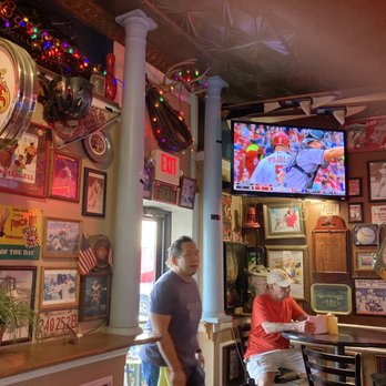 Stella Blues - Pub area - Korean Near Me - Saint Louis, Missouri
