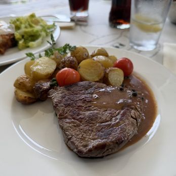 Les Deux Magots - French Near Me - Paris, 75 Les Deux Magots - French Near Me - Paris, 75