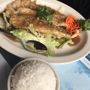 Sukhothai Restaurant - Garlic fried fish - Thai Near Me - Manchester, Connecticut Sukhothai Restaurant - Garlic fried fish - Thai Near Me - Manchester, Connecticut
