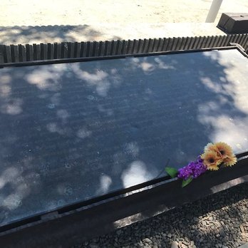 James Dean Crash Site & Memorial - One of the two plaques at the site. The flowers are a nice touch. - Local Flavor Near Me - Cholame, California James Dean Crash Site & Memorial - One of the two plaques at the site. The flowers are a nice touch. - Local Flavor Near Me - Cholame, California