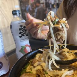 Roll & Bowl - Beef Bone Marrow Noodle Soup