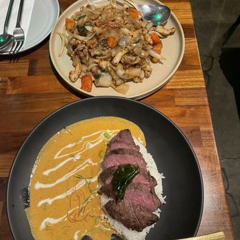 Hanuman Thai Eatery - Panang curry, drunken noodles - Thai Near Me - Costa Mesa, California Hanuman Thai Eatery - Panang curry, drunken noodles - Thai Near Me - Costa Mesa, California