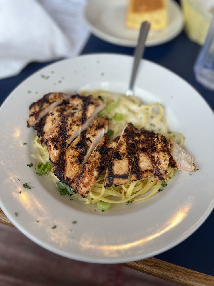 Sugar Creek Soundfront Restaurant