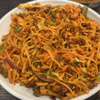 Anjappar - Schezwan Chicken Noodles - Indian Near Me - San Diego, California Anjappar - Schezwan Chicken Noodles - Indian Near Me - San Diego, California