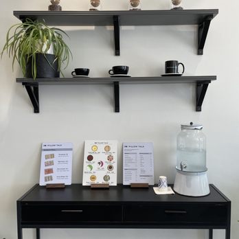Pillow Talk Cafe Pasadena - Cute decor - Coffee & Tea Near Me - Pasadena, California