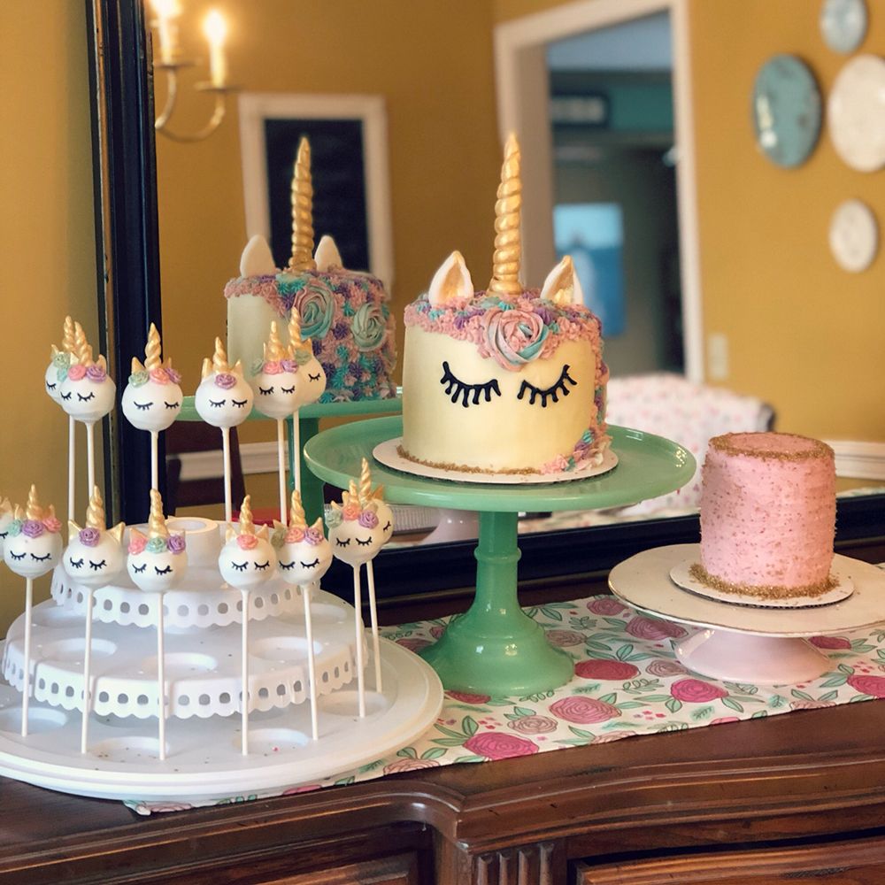 SPRINKLE CITY BAKERY 25 Photos & 24 Reviews 1430 W Maple St, North