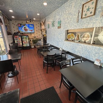 La Baja Tacos - Interior - Mexican Near Me - La Puente, California La Baja Tacos - Interior - Mexican Near Me - La Puente, California