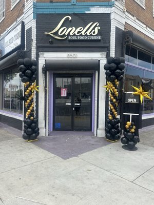Lonells by null
