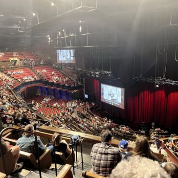 Grand Ole Opry - Stage - Music Venues Near Me - Nashville, Tennessee Grand Ole Opry - Stage - Music Venues Near Me - Nashville, Tennessee