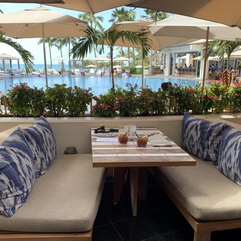 La Hiki - Seating - Breakfast & Brunch Near Me - Kapolei, Hawaii La Hiki - Seating - Breakfast & Brunch Near Me - Kapolei, Hawaii