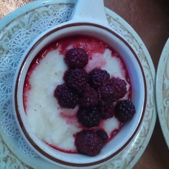 Another Broken Egg Cafe - Blackberry grits - Breakfast & Brunch Near Me - Jacksonville, Florida Another Broken Egg Cafe - Blackberry grits - Breakfast & Brunch Near Me - Jacksonville, Florida