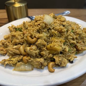 Thai Hot - Pineapple fried rice - Thai Near Me - Elk Grove, California Thai Hot - Pineapple fried rice - Thai Near Me - Elk Grove, California