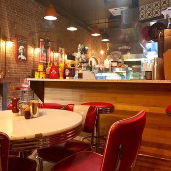 Pik Nik BBQ - Barbeque Near Me - Tarrytown, New York