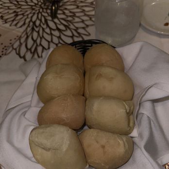 Campagnia - Complimentary dinner rolls - Italian Near Me - Fresno, California