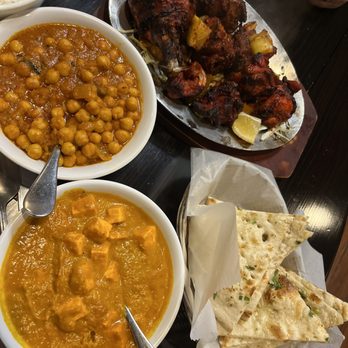 Aman's Indian Bistro - Tandoori Chicken Whole, chole, paneer korma,Garlic Naan - Indian Near Me - Phoenixville, Pennsylvania Aman's Indian Bistro - Tandoori Chicken Whole, chole, paneer korma,Garlic Naan - Indian Near Me - Phoenixville, Pennsylvania