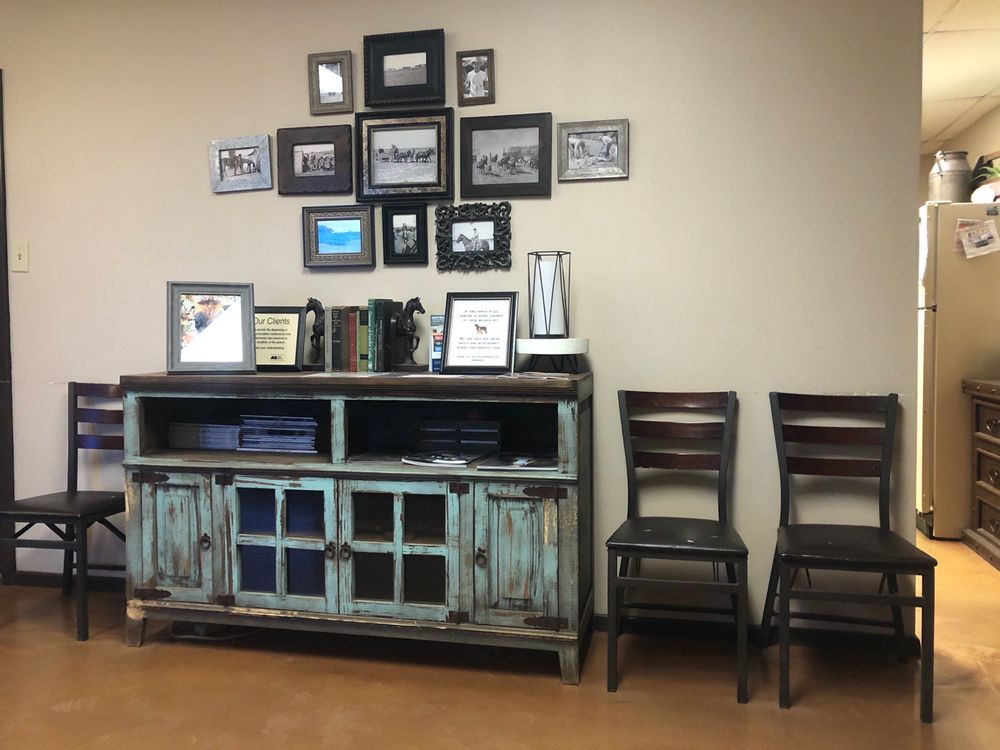 SOUTH PLAINS VETERINARY CLINIC Updated August 2024 1914 N Highway