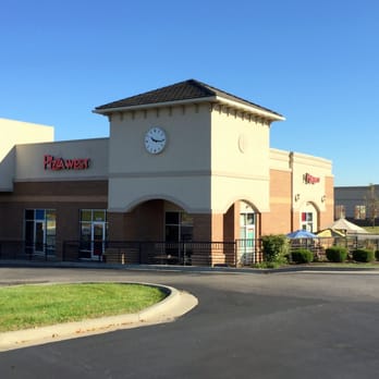Pizza West - Restaurant Exterior and Patio - Pizza Near Me - Shawnee, Kansas