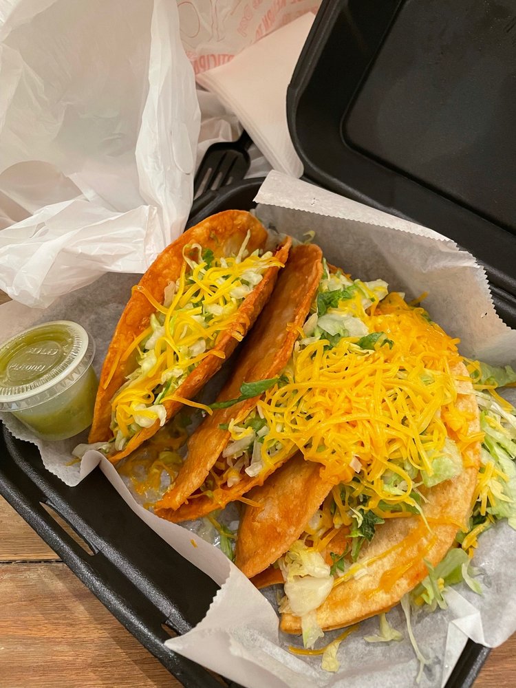 Mariachi's Mexican Food