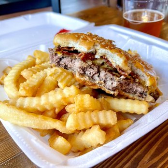 Barnstormers Burgers - The Cess-nator- 12oz beef burger, bacon, sautéed onions, and cheddar cheese plus crinkle cut fries - about $15, huge burger! - Food Trucks Near Me Barnstormers Burgers - The Cess-nator- 12oz beef burger, bacon, sautéed onions, and cheddar cheese plus crinkle cut fries - about $15, huge burger! - Food Trucks Near Me