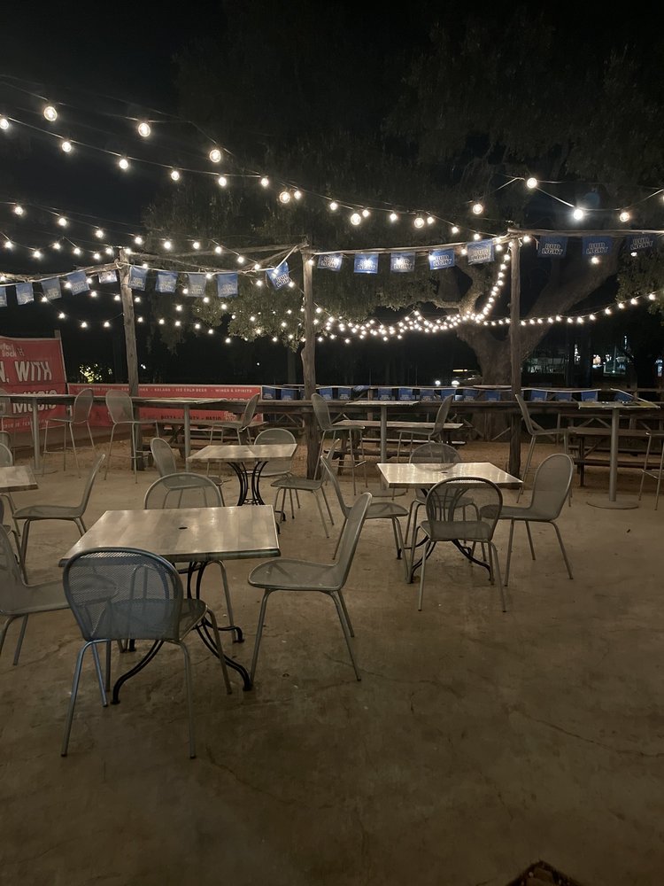 Infernos Wood Fired Oven & Spirits