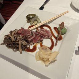 Pepper Seared Rare Tuna Sashimi Poke