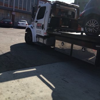 Top Shot Towing & Recovery - Body Shops Near Me - Van Nuys, California Top Shot Towing & Recovery - Body Shops Near Me - Van Nuys, California