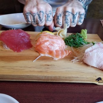 Ginza Sushi - Sashimi sampler, spider - Sushi Bars Near Me - Honolulu, Hawaii Ginza Sushi - Sashimi sampler, spider - Sushi Bars Near Me - Honolulu, Hawaii