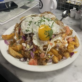 Brownstone Pancake Factory - Carnitas Breakfast Fries - Breakfast & Brunch Near Me - Englewood Cliffs, New Jersey