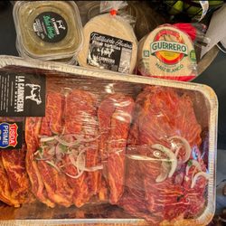 La Carniceria Meat Market South Gate - Ranchera, costillas