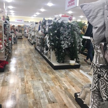 HomeGoods - Furniture Stores Near Me - Middleton, Wisconsin