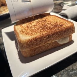 Grilled cheese bar