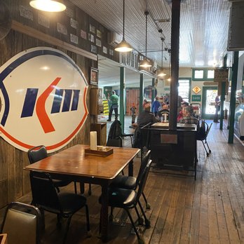 Oark General Store - the inside of a restaurant - Grocery Near Me - Oark, Arkansas