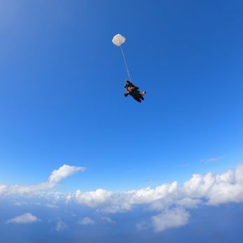 Skydive Hawaii - Skydiving Near Me - Waialua, Hawaii Skydive Hawaii - Skydiving Near Me - Waialua, Hawaii