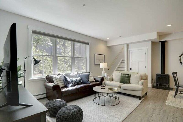 Stowe Country Homes by null