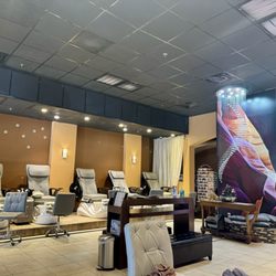 Vivi Nails & Spa