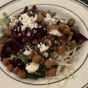 Kabinett Wine Bar + Dining - Roasted beet salad - Wine Bars Near Me - Easton, Pennsylvania