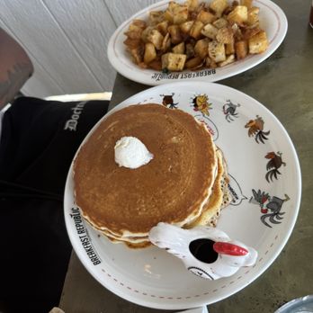 Breakfast Republic - Pancakes - Breakfast & Brunch Near Me - Long Beach, California