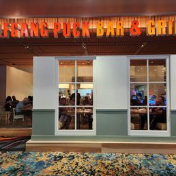 WOLFGANG PUCK BAR & GRILL - Updated October 2025 - 3853 Photos & 2666 ...