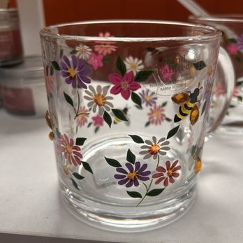 Bee & Co - Bee coffee mugs? I'm in! - Gift Shops Near Me - Solvang, California