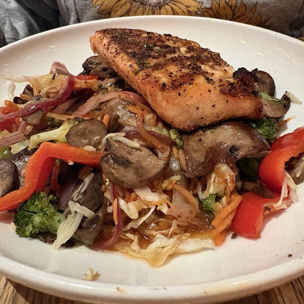 HG Sply - Salmon Stir Fry Bowl - American Near Me - Dallas, Texas HG Sply - Salmon Stir Fry Bowl - American Near Me - Dallas, Texas